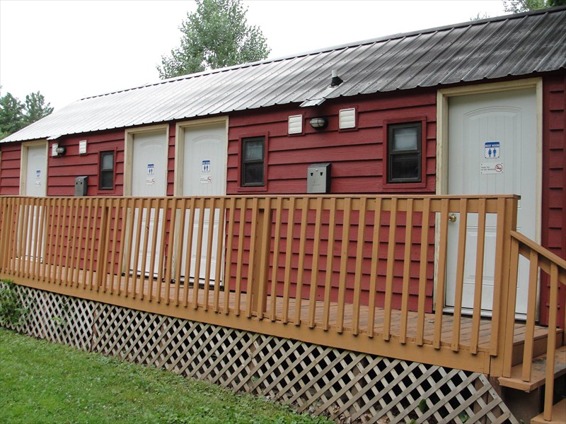 Bathrooms / Showers Exterrior